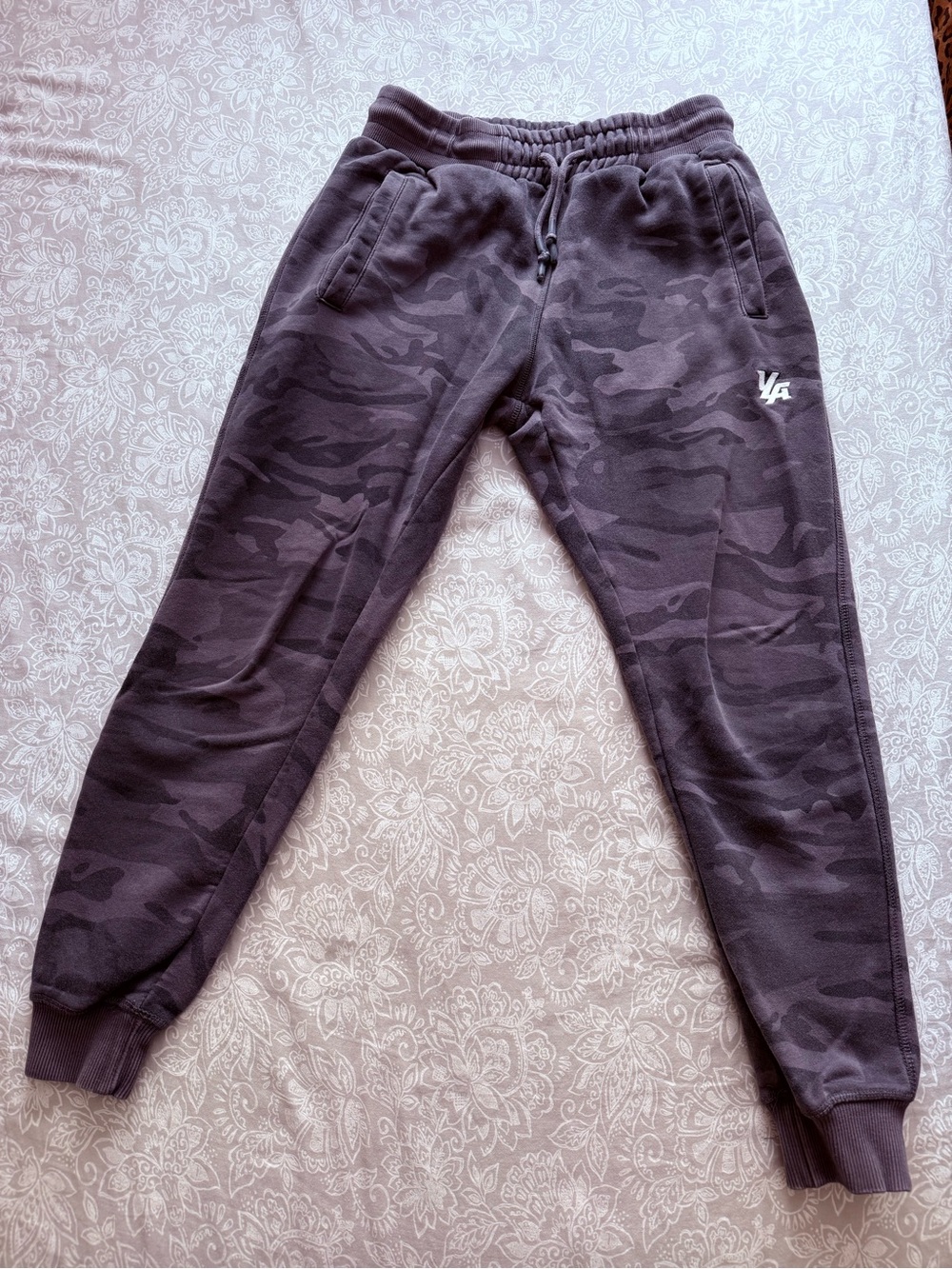 Men’s Camo Jogger Pants in Dark Gray - Active Bottoms